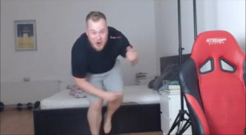 Jardier (Jaroslav Honzik), doing his famous victory dance.